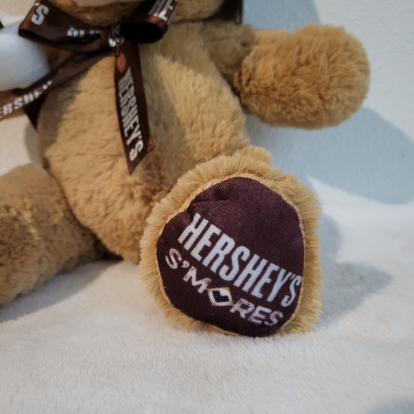 Hershey's Smores Stuffed Bear - Picture 4 of 7